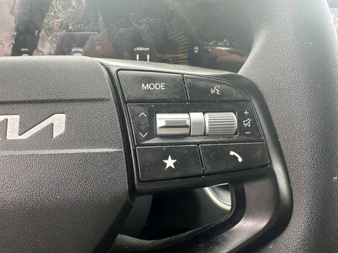 Used 2025 Kia K4 FWD image 14