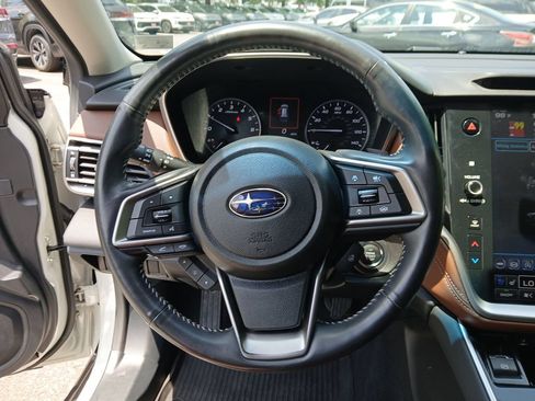 Used 2020 Subaru Outback Touring w/ Popular Package #2 AWD/4WD image 30