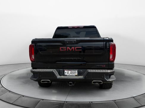 Used 2023 GMC Sierra 1500 AT4 w/ Technology Package AWD/4WD image 6