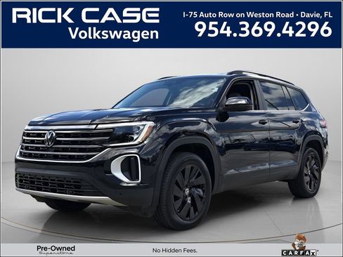 Certified 2024 Volkswagen Atlas SE FWD image 1