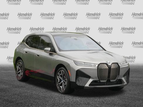 Used 2024 BMW iX xDrive50 w/ Premium Package AWD/4WD image 2
