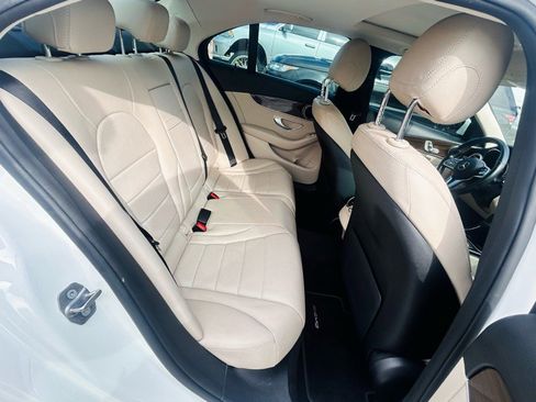 Used 2019 Mercedes-Benz C 300 Sedan image 13