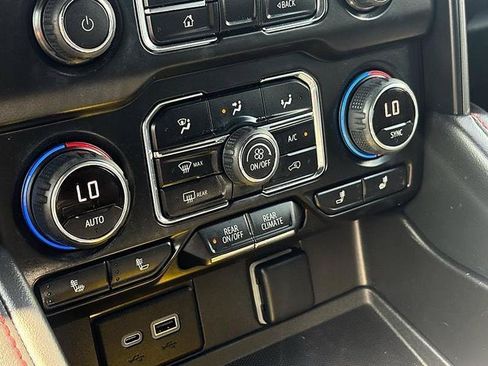 Used 2023 Chevrolet Tahoe RST AWD/4WD image 30