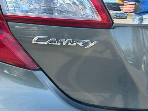 Used 2013 Toyota Camry XLE image 10