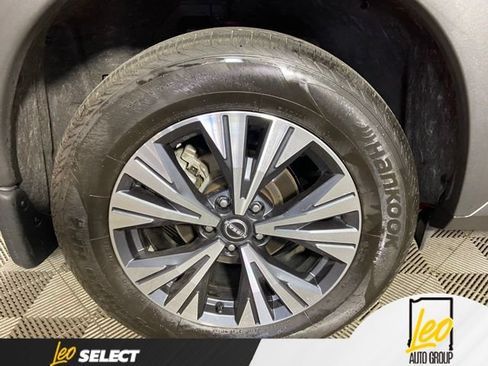 Used 2023 Nissan Rogue SV w/ SV Premium B Package AWD/4WD image 27