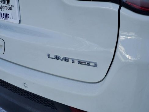 Certified 2023 Jeep Compass Limited image 30