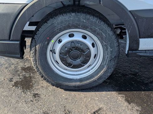 New 2026 Ford Transit 350 XL image 9