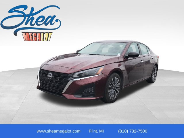 Used 2025 Nissan Altima 2.5 SV FWD image 1