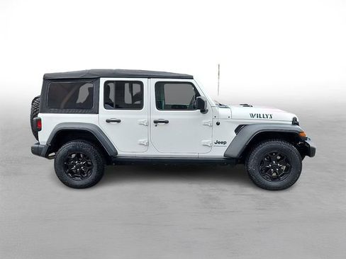 Used 2023 Jeep Wrangler Unlimited image 7