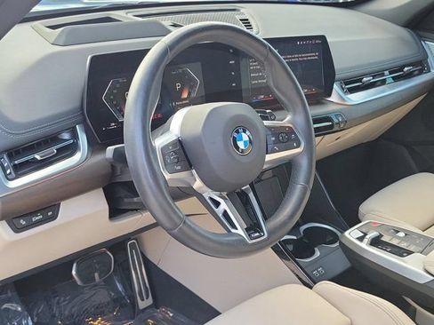 Used 2023 BMW X1 xDrive28i w/ Premium Package AWD/4WD image 8