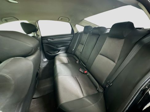 Used 2018 Honda Accord LX image 25