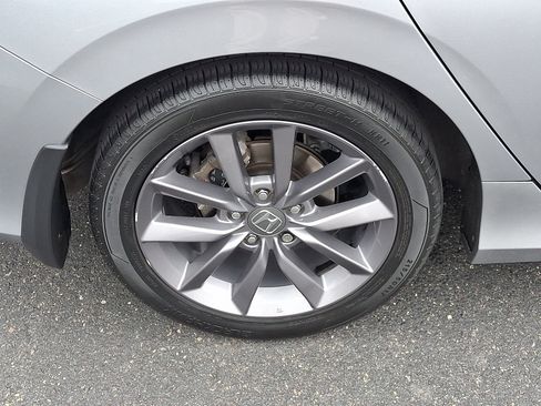 Certified 2019 Honda Civic EX image 8