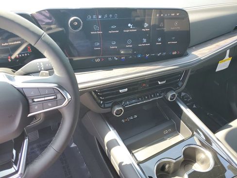 New 2026 Chevrolet Tahoe Premier w/ Sun And Tow Package AWD/4WD image 29
