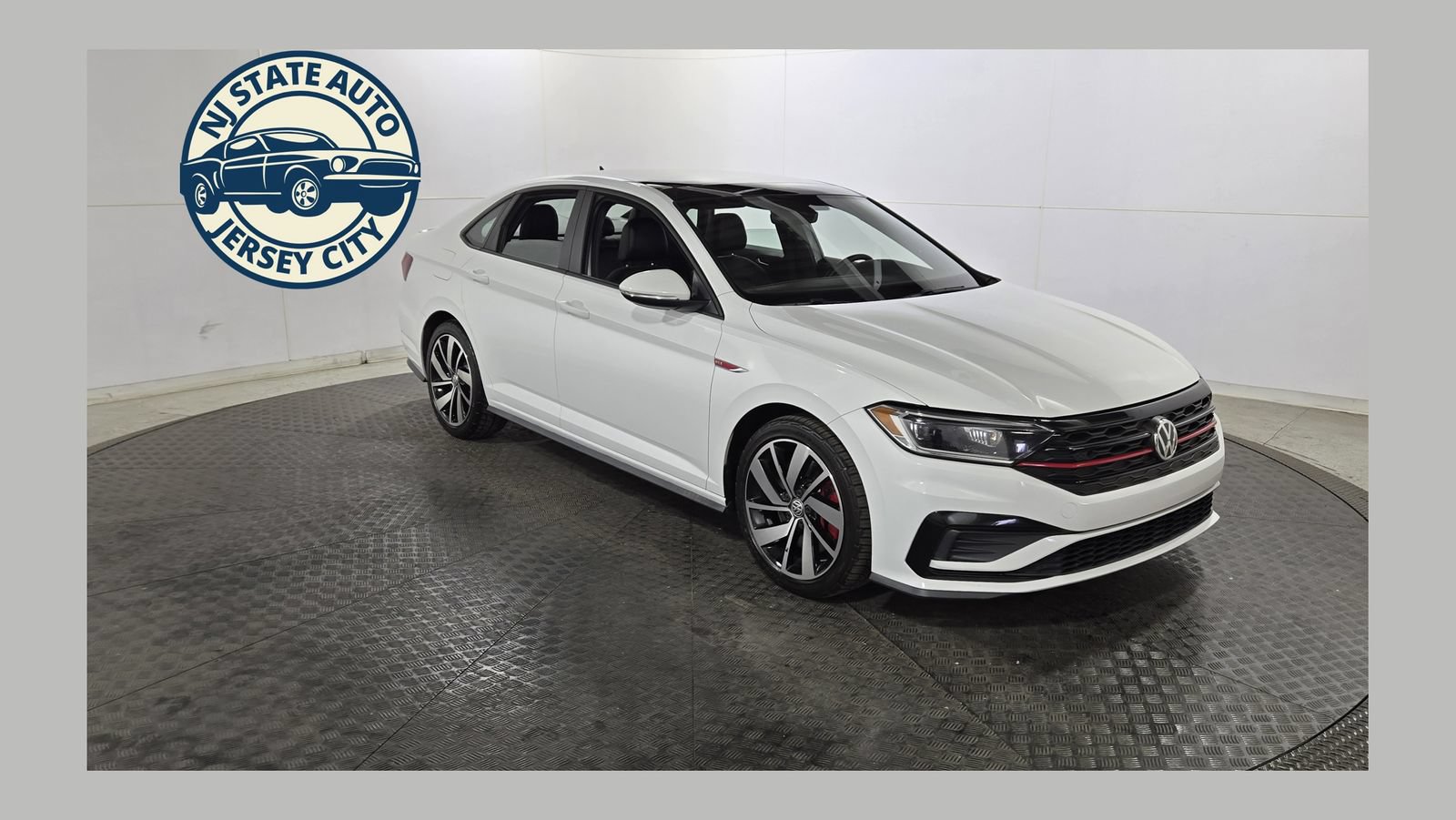 Used 2019 Volkswagen Jetta GLI Autobahn FWD image 1