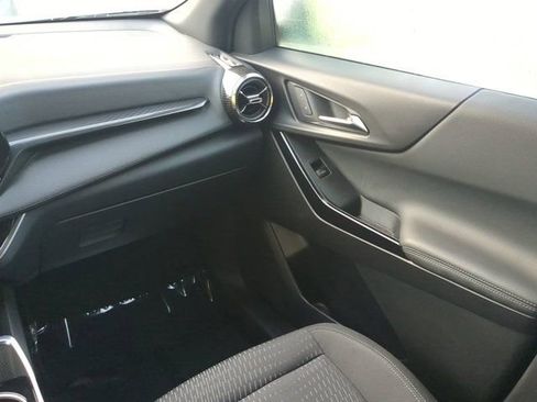 Used 2025 Chevrolet Equinox LT FWD image 16