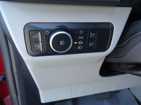 Used 2025 Ford Escape Platinum w/ Premium Technology Package AWD/4WD image 16