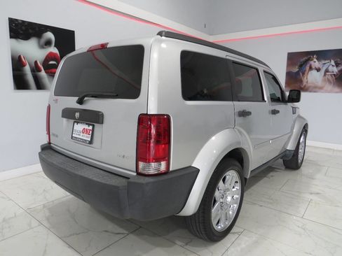 Used 2011 Dodge Nitro Heat w/ Popular Equipment Group image 3