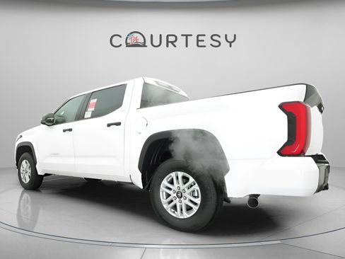New 2025 Toyota Tundra SR5 image 8