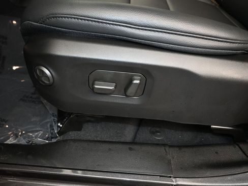 New 2026 Jeep Wrangler Unlimited Sahara image 11