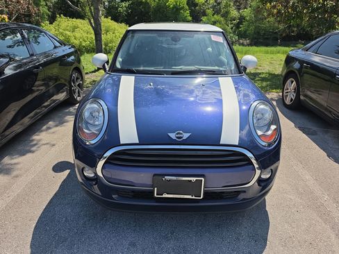 Used 2016 MINI Cooper 2-Door Hardtop FWD image 2
