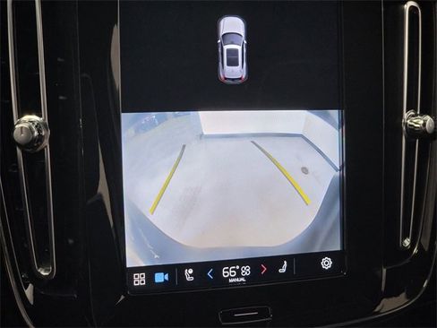 Certified 2023 Volvo XC40 Recharge Ultimate w/ Protection Package Premier image 27
