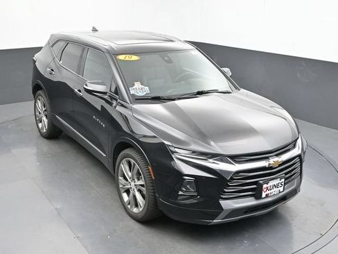 Used 2019 Chevrolet Blazer Premier w/ Sun and Wheels Package AWD/4WD image 42