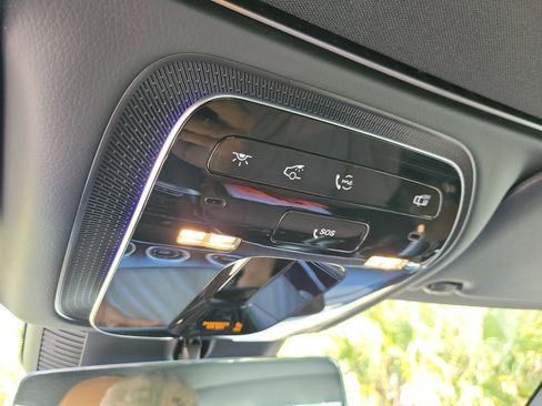 Used 2024 Mercedes-Benz CLE 300 4MATIC Cabriolet image 20