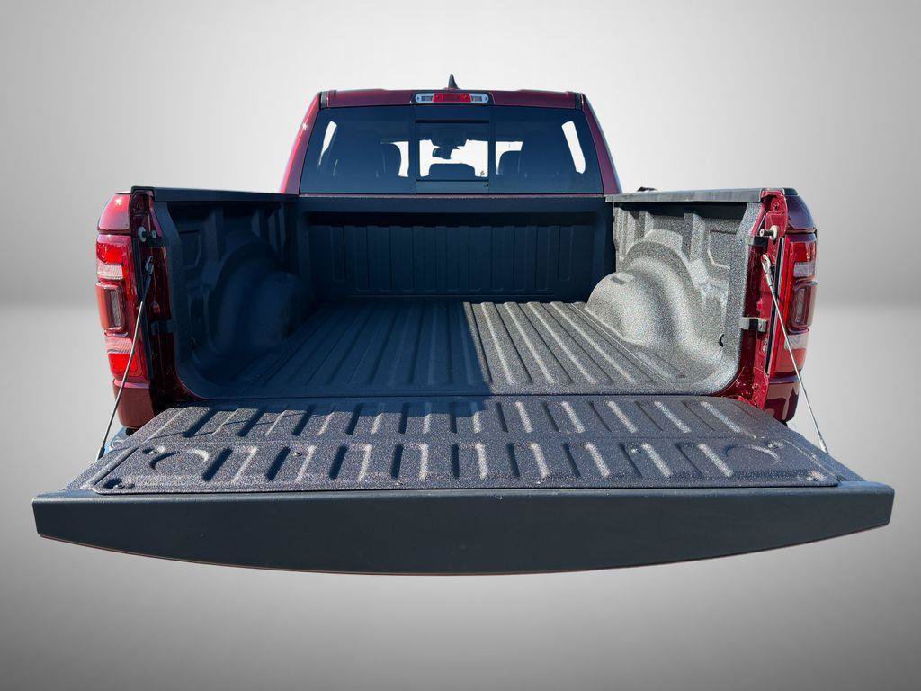 Used 2019 RAM 1500 Laramie AWD/4WD image 11