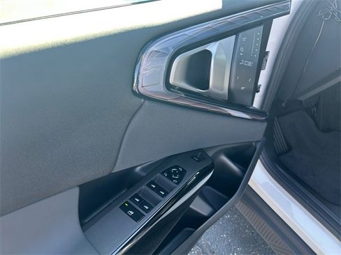 New 2026 BMW X3 xDrive30 w/ Convenience Package image 11