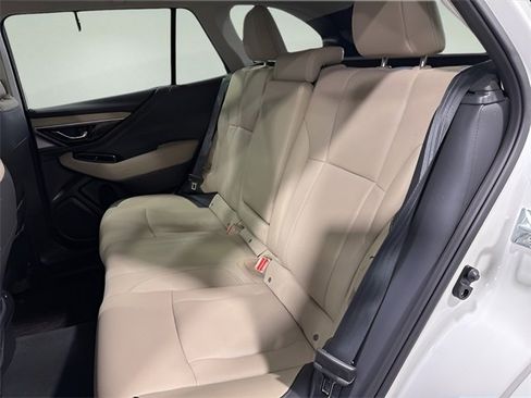 Used 2023 Subaru Outback Limited image 31