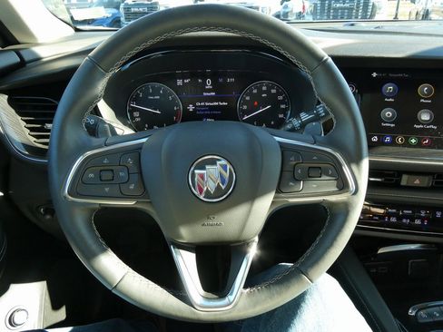 Certified 2023 Buick Envision Essence image 31