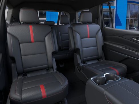 New 2026 Chevrolet Traverse RS image 19