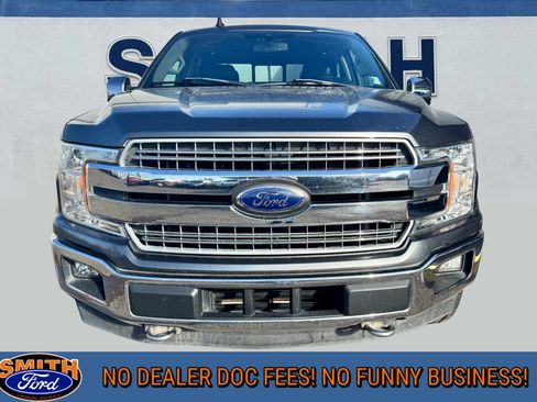 Used 2020 Ford F150 Lariat image 2