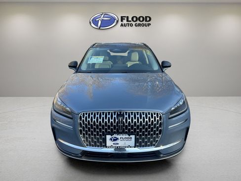 New 2026 Lincoln Corsair Premiere image 2