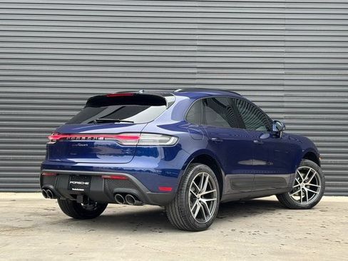 Certified 2026 Porsche Macan AWD/4WD image 7