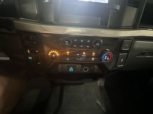 Certified 2024 Ford F250 XL w/ XL Chrome Package AWD/4WD image 21