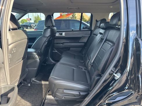 Used 2024 Hyundai Santa Fe Limited image 25