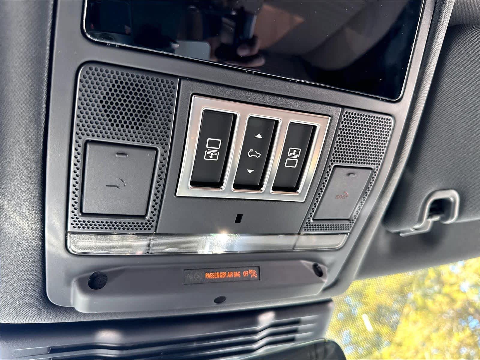 New 2026 Land Rover Discovery Dynamic SE AWD/4WD image 22