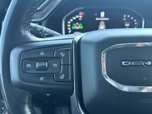 Used 2024 GMC Sierra 3500 Denali Ultimate AWD/4WD image 30