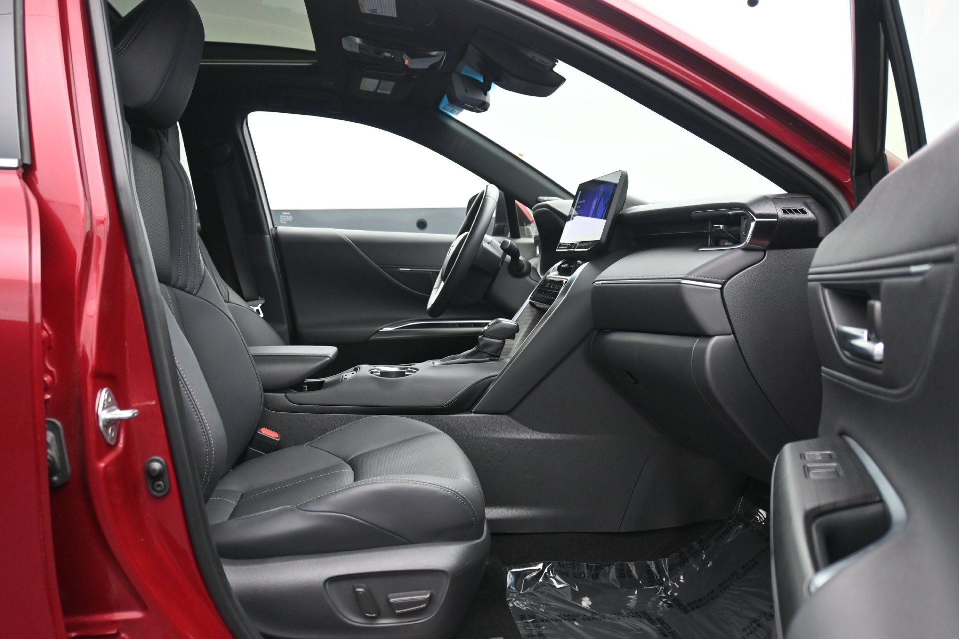 Used 2023 Toyota Venza Limited AWD/4WD image 13