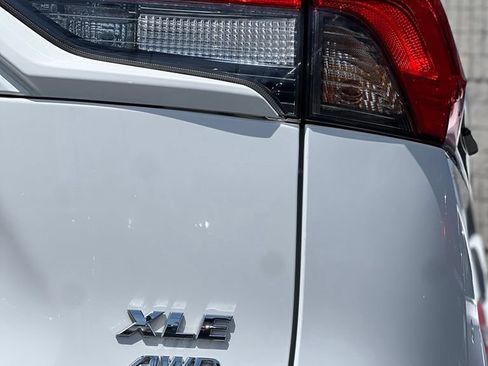 Certified 2025 Toyota RAV4 XLE AWD/4WD image 10