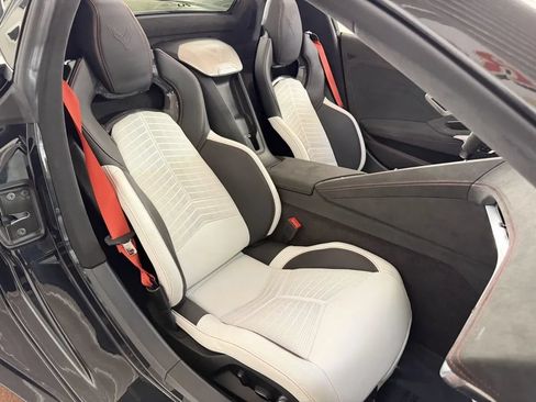 Used 2023 Chevrolet Corvette Z06 RWD image 37