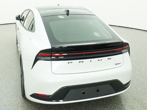 New 2026 Toyota Prius image 5