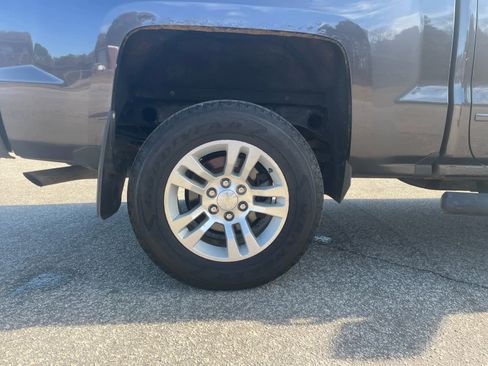 Used 2016 Chevrolet Silverado 1500 LT w/ All Star Edition image 34