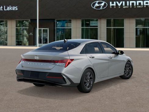 New 2026 Hyundai Elantra Blue image 4