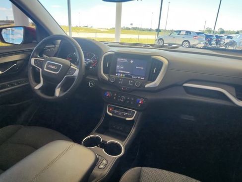 Used 2022 GMC Terrain SLE w/ Driver Convenience Package FWD image 23