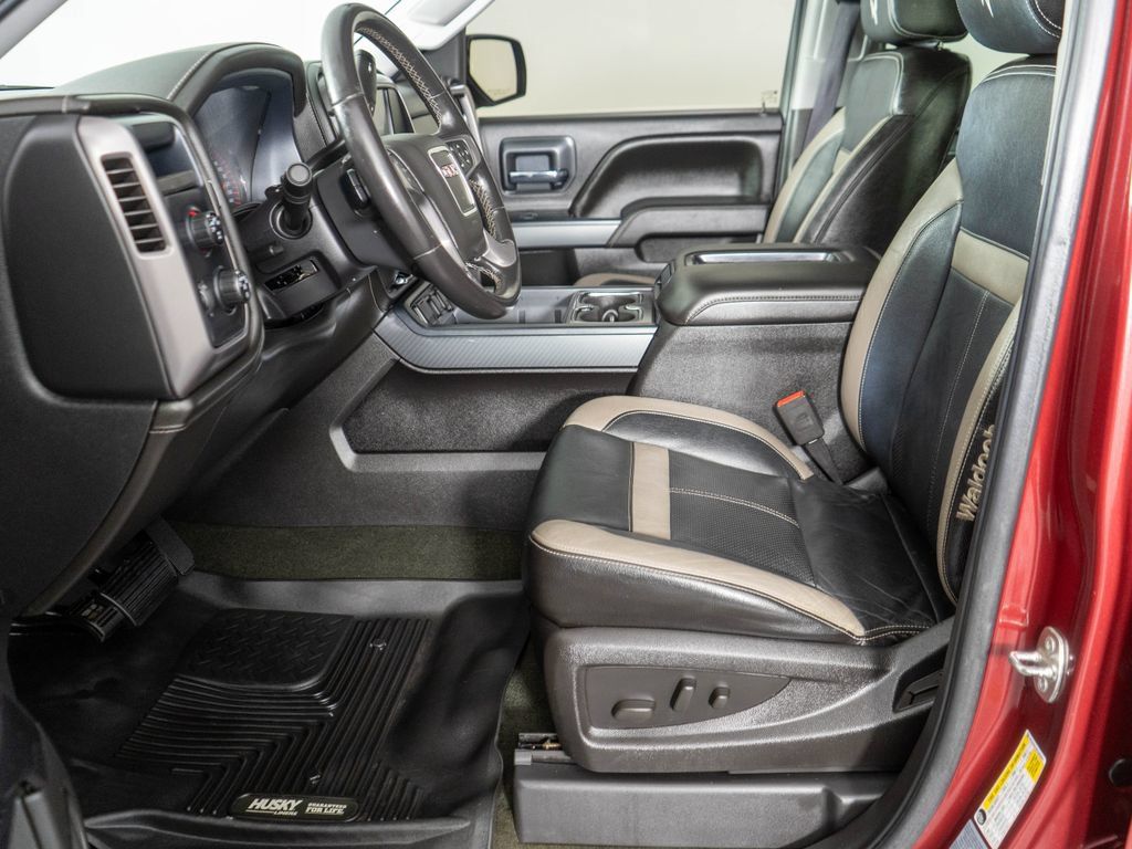 Used 2015 GMC Sierra 1500 SLE w/ All-Terrain Package AWD/4WD image 10
