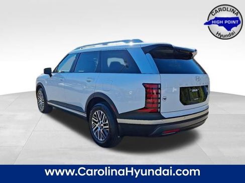 New 2026 Hyundai Palisade SEL image 3
