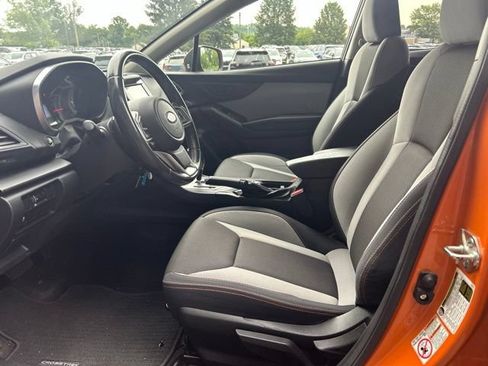 Used 2018 Subaru Crosstrek 2.0i Premium AWD/4WD image 11