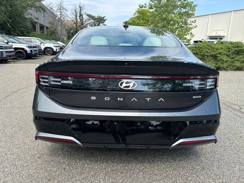 Used 2024 Hyundai Sonata SEL AWD/4WD image 15